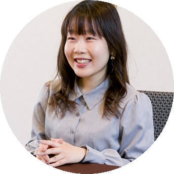 里吉 佑麻さんさん